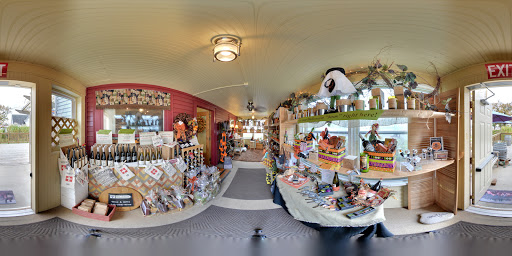 Wine Store «1st Avenue Wine House», reviews and photos, 3412 1st Ave NE, Cedar Rapids, IA 52402, USA