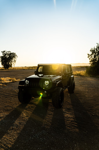 Truck Dealer «Truckmasters Truck & Car Sales», reviews and photos, 3152 E Bell Rd, Phoenix, AZ 85032, USA