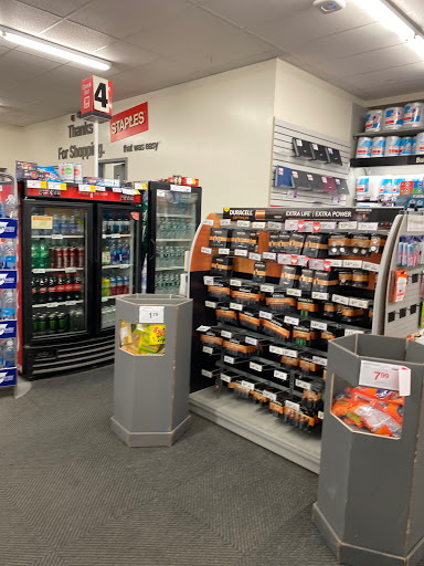 Office Supply Store «Staples», reviews and photos, 24-41 31st St, Astoria, NY 11102, USA