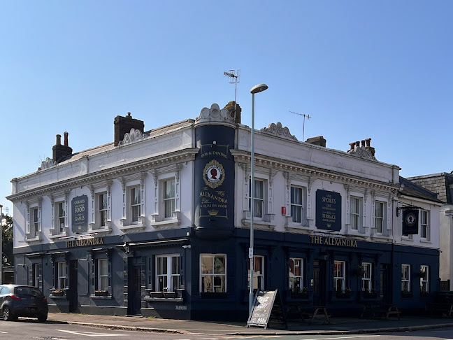 The Alexandra - Pub