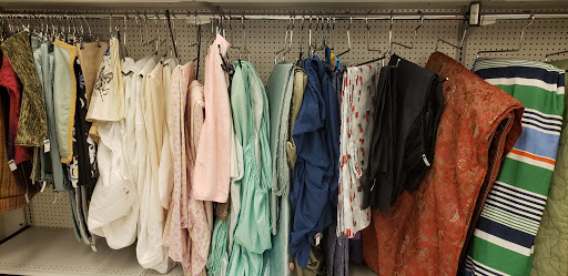 Thrift Store «Deseret Industries Thrift Store», reviews and photos, 10330 SE 82nd Ave, Happy Valley, OR 97086, USA