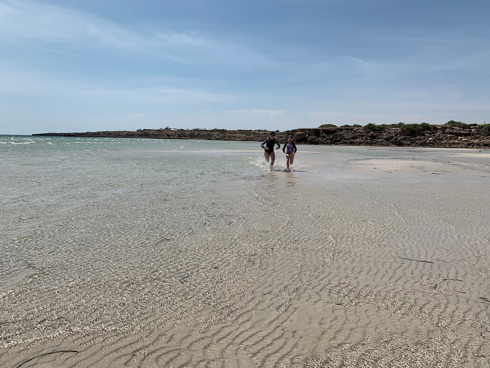 Perlubie Beach'in fotoğrafı düz ve uzun ile birlikte