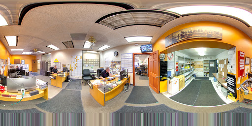 Auto Repair Shop «Wheeling Auto Center», reviews and photos, 2430 E Hintz Rd, Arlington Heights, IL 60004, USA