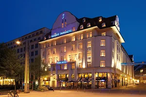 Park Hotel Leipzig image