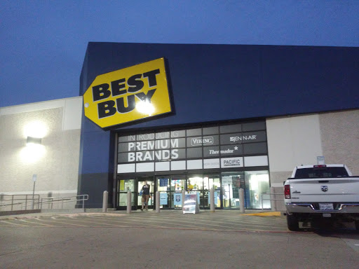 Electronics Store «Best Buy», reviews and photos, 1730 Pleasant Pl, Arlington, TX 76015, USA