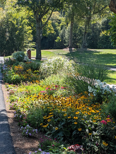 Golf Course «Highland Golf Course», reviews and photos, 3268 Quechee Main St, White River Junction, VT 05001, USA