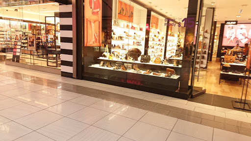 Shopping Mall «Willowbrook Mall», reviews and photos, 1400 Willowbrook Mall, Wayne, NJ 07470, USA