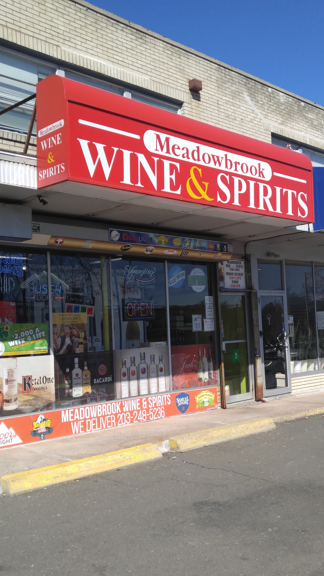 Meadowbrook Wine and Spirits