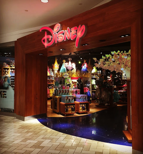 Toy Store «Disney Store», reviews and photos, 1961 Chain Bridge Rd, McLean, VA 22102, USA
