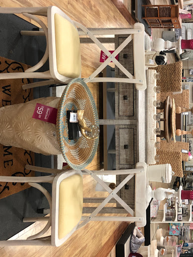 Furniture Store «Ethan Allen», reviews and photos, 8520 Leesburg Pike, Vienna, VA 22182, USA