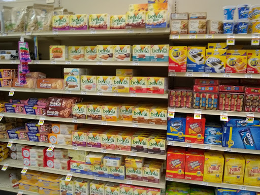 Grocery Store «Family Fare Supermarket», reviews and photos, 7402 N 30th St, Omaha, NE 68112, USA