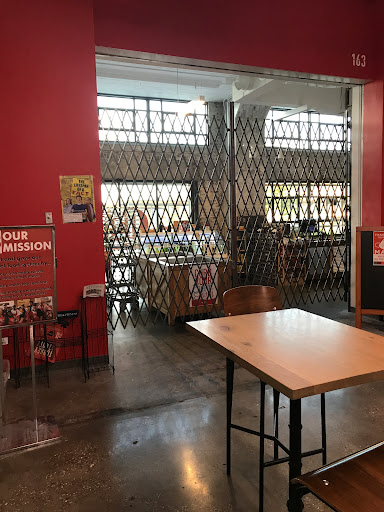 Grocery Store «The Curb Grocery Store», reviews and photos, 495 N Watkins St Suite #163, Memphis, TN 38104, USA