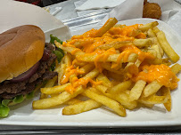 Plats et boissons du Restaurant de hamburgers Steak In Out - Toulon à La Valette-du-Var - n°4
