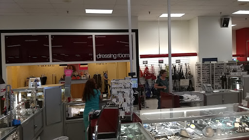 Department Store «T.J. Maxx», reviews and photos, 4070 Commonwealth Ave, Eau Claire, WI 54701, USA