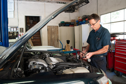 Auto Repair Shop «Portola Valley Garage», reviews and photos, 4170 Alpine Rd, Portola Valley, CA 94028, USA