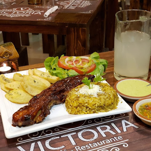 Victoria Grill Restaurant - Santo Domingo de los Colorados