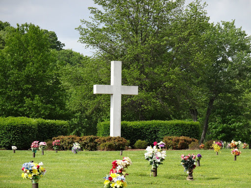 Funeral Home «Harpeth Hills Memory Gardens Funeral Home & Cremation Center», reviews and photos, 9090 TN-100, Nashville, TN 37221, USA