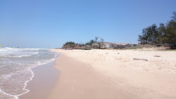 Binh Tan hilly beach'in fotoğrafı - rahatlamayı sevenler arasında popüler bir yer