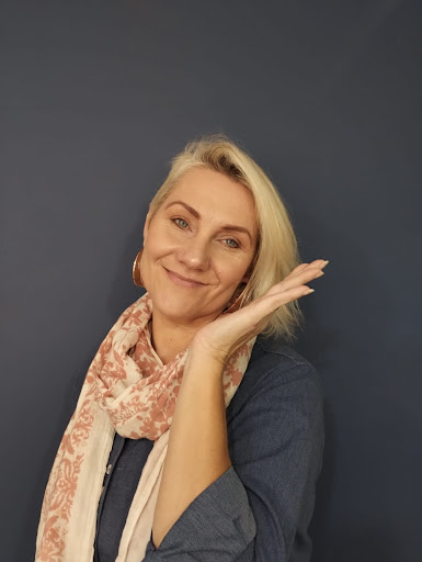 Logo da empresa - Teacher Monika Groschang