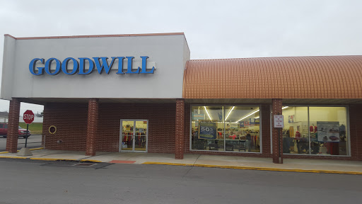 Thrift Store «Goodwill», reviews and photos