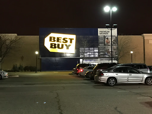 Electronics Store «Best Buy», reviews and photos, 8301 3rd St N, Oakdale, MN 55128, USA