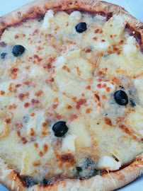 Plats et boissons du Pizzas à emporter Pizza Gourmande à Chazelles - n°6