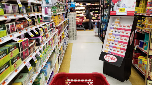 Supermarket «Best Market Franklin Square», reviews and photos, 696 Dogwood Ave, Franklin Square, NY 11010, USA