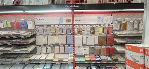 Office Supply Store «Staples», reviews and photos, 209-34 Northern Blvd, Bayside, NY 11361, USA