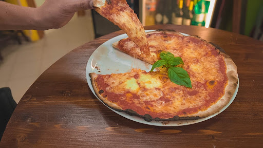 Pizzeria Da Carlo in Riano, Città Metropolitana di Roma Capitale