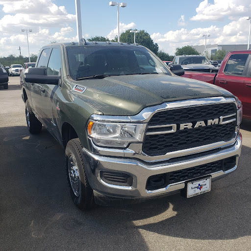 Car Dealer «Lone Star Chrysler Dodge Jeep Ram», reviews and photos, 8811 I-35, San Antonio, TX 78211, USA