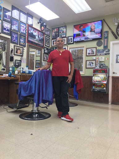 Barber Shop «hermanos barber shop Inc», reviews and photos, 4123 S Orange Blossom Trail, Orlando, FL 32839, USA