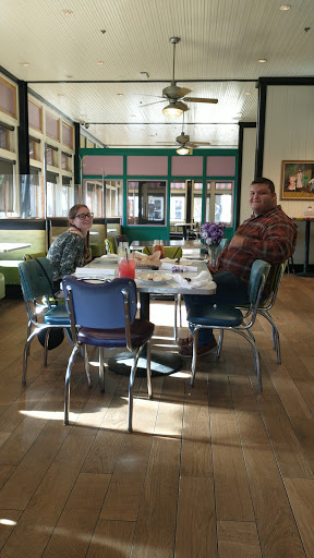 Clothing Store «Victoria Gardens», reviews and photos, 12505 N Main St, Rancho Cucamonga, CA 91739, USA