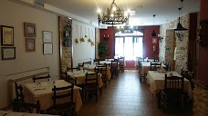 Hostal Restaurante Los Claveles en Priego