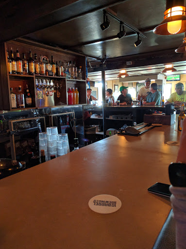 Restaurant «Lighthouse Lounge», reviews and photos, 22239 Marine View Dr S, Des Moines, WA 98198, USA