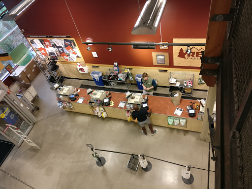 Camping Store «REI», reviews and photos, 375 Cochituate Rd, Framingham, MA 01701, USA