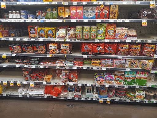 Shopping Mall «Poplar Plaza Shopping Center», reviews and photos, 3440 Poplar Ave, Memphis, TN 38111, USA