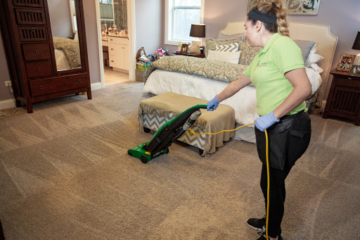 House Cleaning Service «Helping Hands Cleaning Services», reviews and photos, 381 N York St #12, Elmhurst, IL 60126, USA