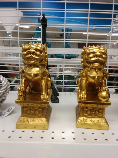 Clothing Store «Ross Dress for Less», reviews and photos, 2325 Lancaster Dr NE, Salem, OR 97305, USA