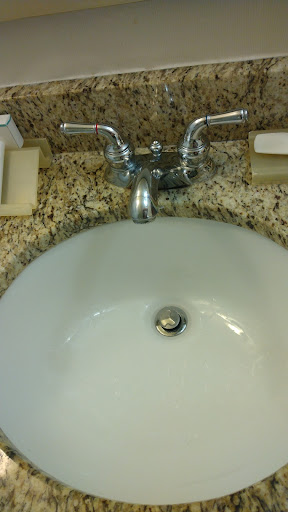 Hotel «Hilton Garden Inn Shelton», reviews and photos, 25 Old Stratford Rd, Shelton, CT 06484, USA