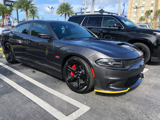 Car Dealer «Joey Accardi Chrysler, Dodge, Jeep, Ram», reviews and photos, 909 S Federal Hwy, Pompano Beach, FL 33062, USA