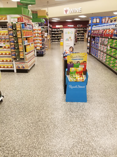 Supermarket «Publix Super Market at Tri City Plaza», reviews and photos, 5000 E Bay Dr, Clearwater, FL 33764, USA