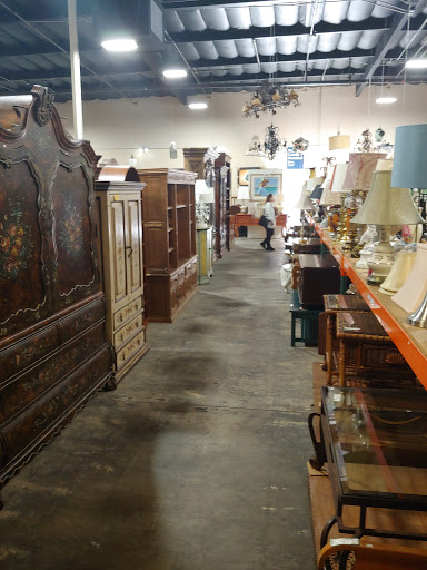 Consignment Shop «Consignment Classics Home Furnishings», reviews and photos, 201 S El Camino Real, Encinitas, CA 92024, USA