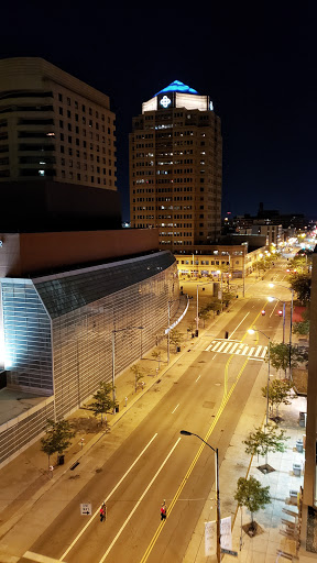 Performing Arts Theater «Benjamin & Marian Schuster Performing Arts Center», reviews and photos, 1 W 2nd St, Dayton, OH 45402, USA
