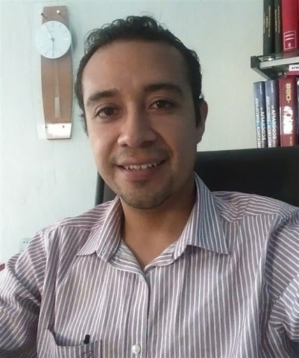 Dr. Paulo Cesar Olvera Hernandez, Angiólogo