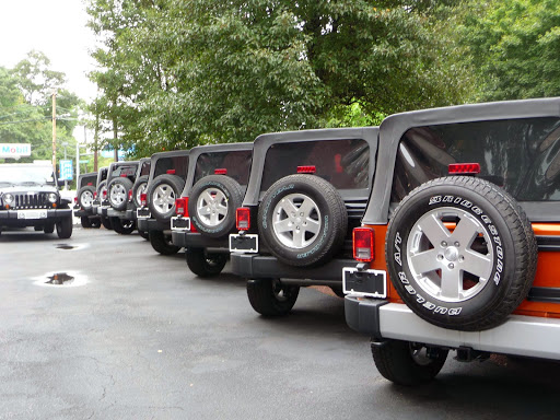 Jeep Dealer «Jeep Chrysler Dodge City», reviews and photos, 631 West Putnam Avenue, Greenwich, CT 06830, USA