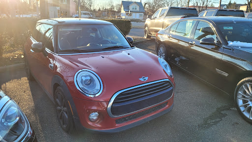 Used Car Dealer «Action Automotive Preowned Cars», reviews and photos, 8150 Richmond Hwy, Alexandria, VA 22309, USA