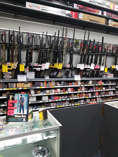 Sporting Goods Store «Big 5 Sporting Goods - Olympia», reviews and photos, 909 Cooper Point Rd SW, Olympia, WA 98502, USA