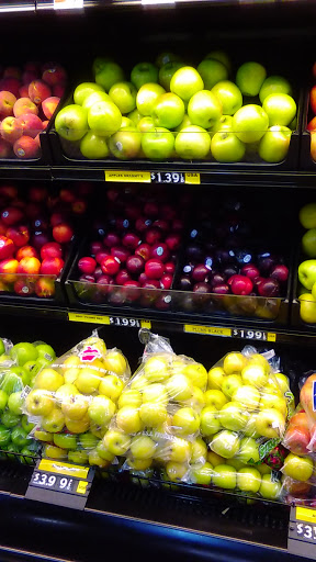 Grocery Store «Bravo Supermarkets», reviews and photos, 2668 Tamiami Trail E, Naples, FL 34112, USA