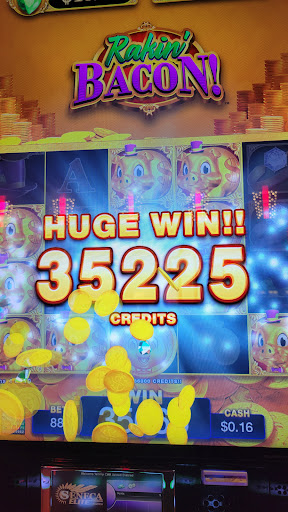 Bingo Hall «Seneca Gaming and Entertainment», reviews and photos, 768 Broad St, Salamanca, NY 14779, USA