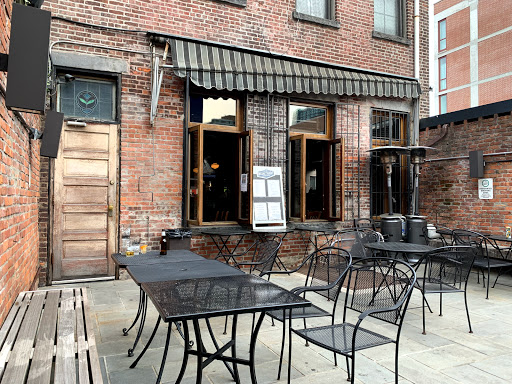 Photo of LIC Bar